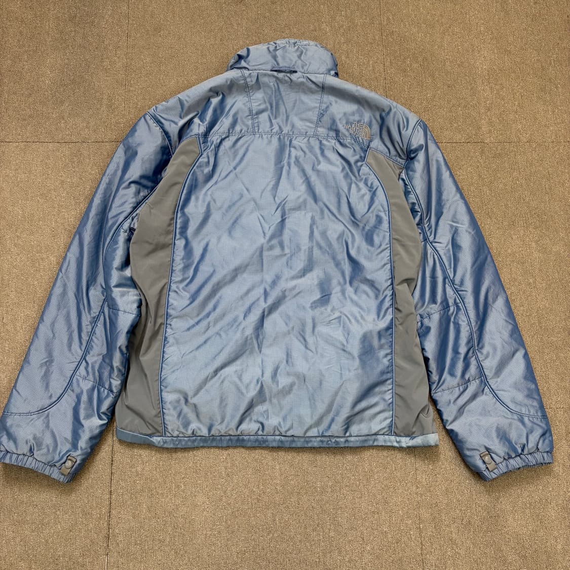 노스페이스 프리마로프트 경량 바림막이 패딩  상품이미지5