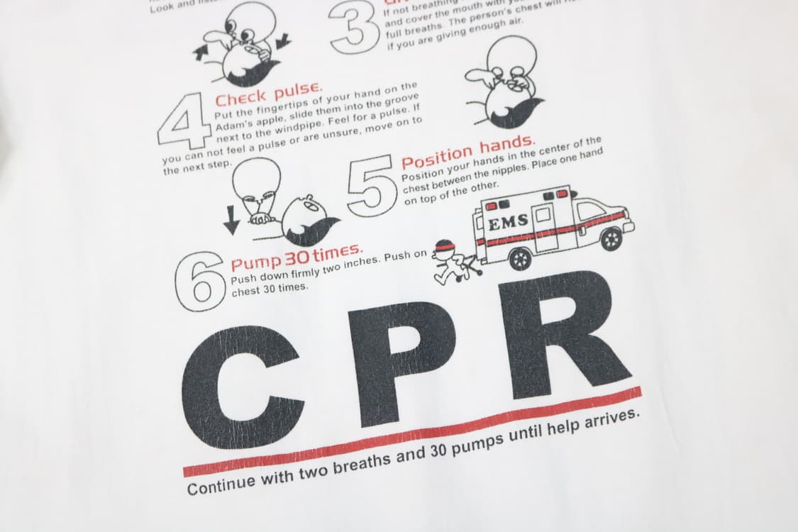  레스큐 스쿼드 EMS CPR 일러스트 화이트 반팔티셔츠 상품이미지5