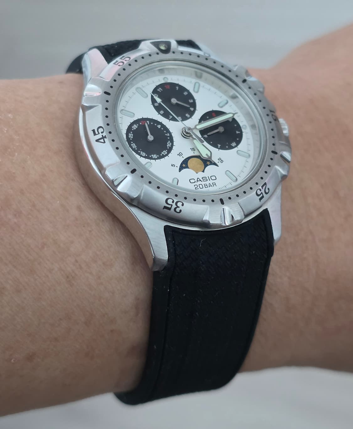 카시오 (CASIO) 마린 트리플 캘린더 문페이스 다이버 새치시계 상품이미지6
