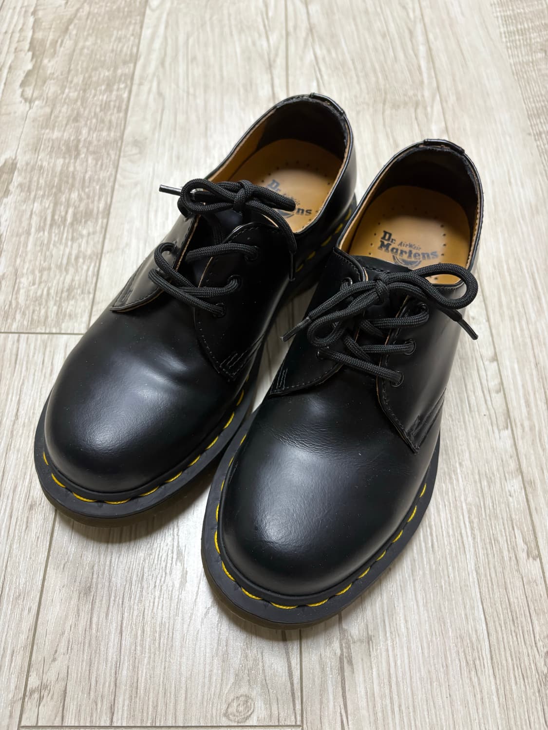 닥터마틴 1461 3홀 스무스 240 상품이미지1