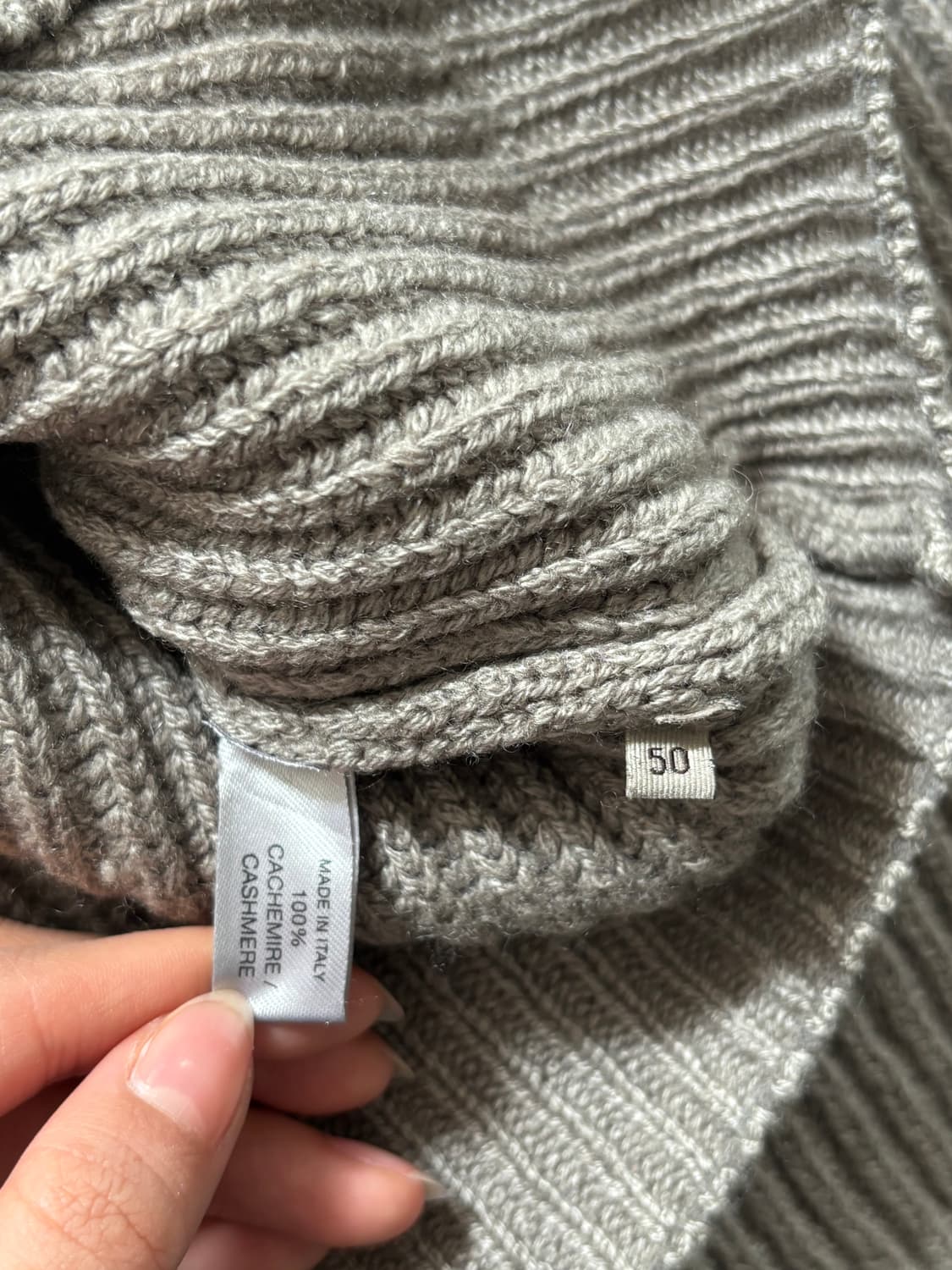 BOTTEGA VENETA 보테가 베네타 캐시미어 베이지 터틀넥 니트  상품이미지5