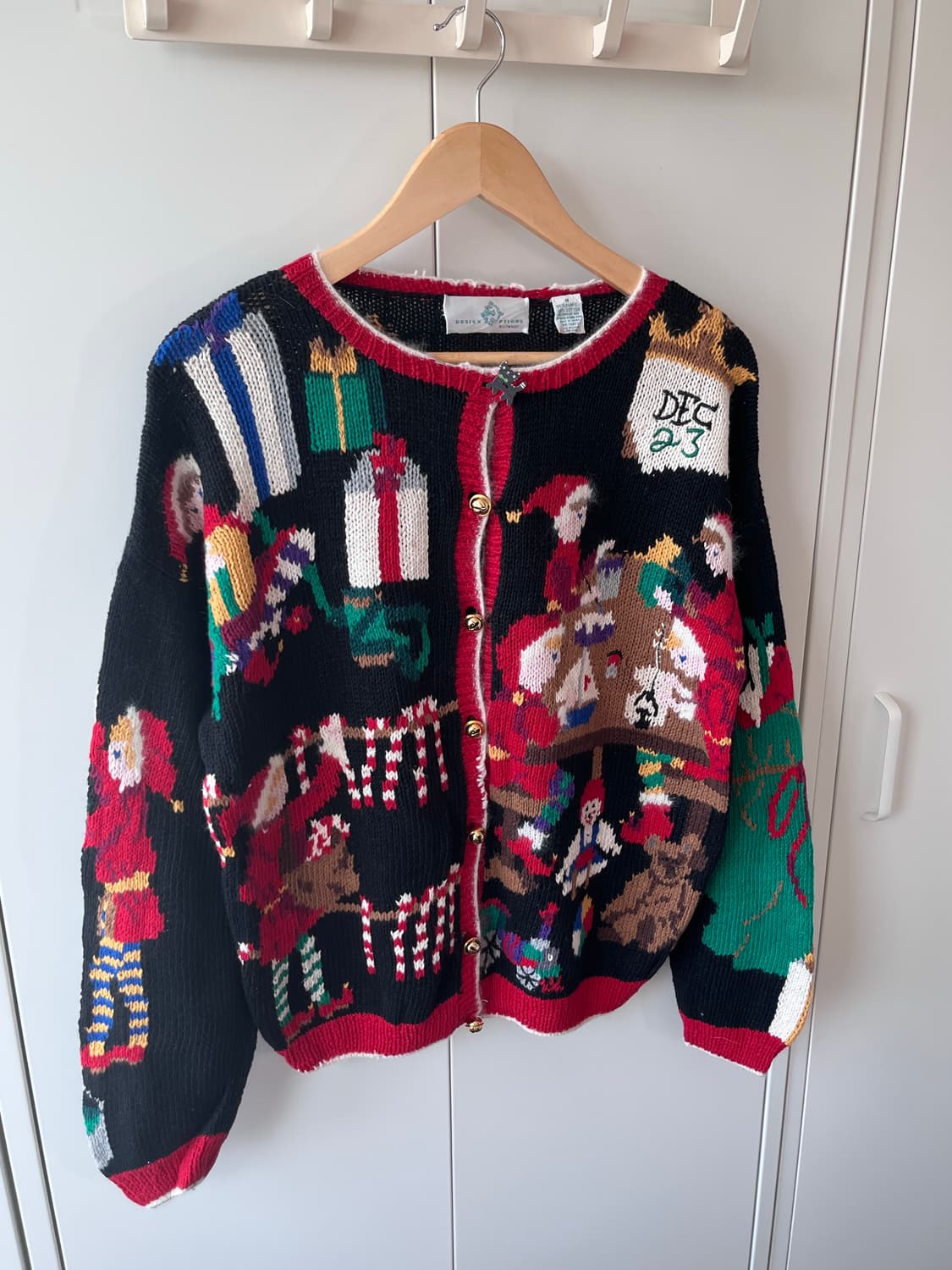 Design ptions 크리스마스 작업실 니트 가디건  상품이미지5