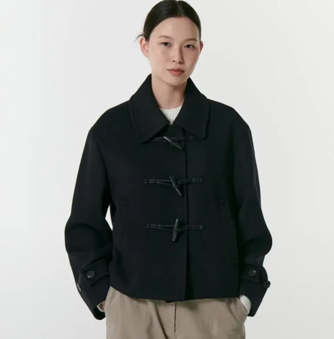 무신사스탠다드 우먼즈 울 블렌드 더플 쇼트 코트 [블랙] 상품이미지1