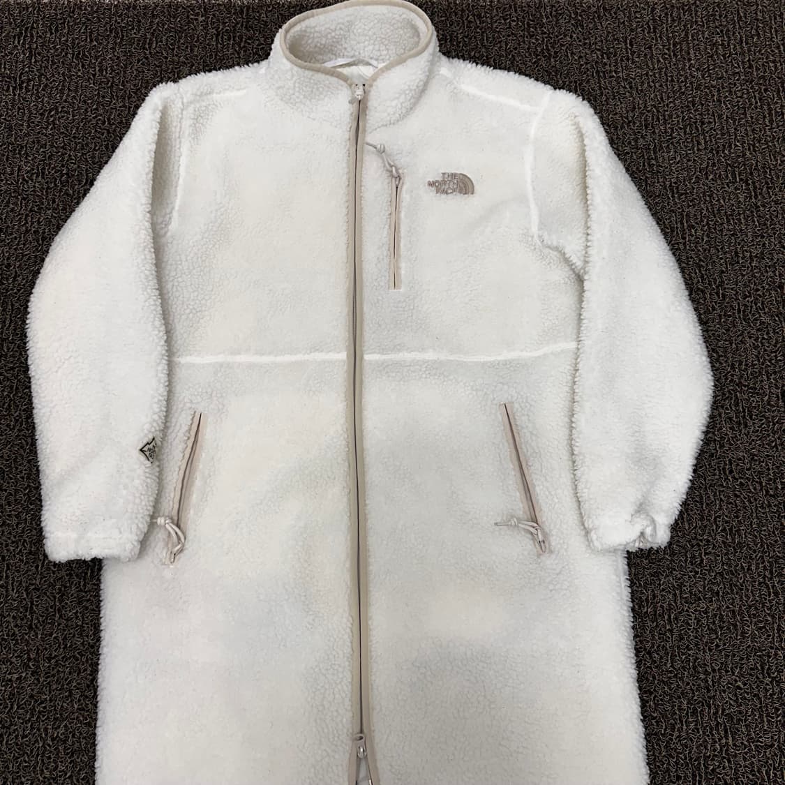 노스페이스 여성 뽀글이 털 롱 후리스 자켓 85(XS) 상품이미지2