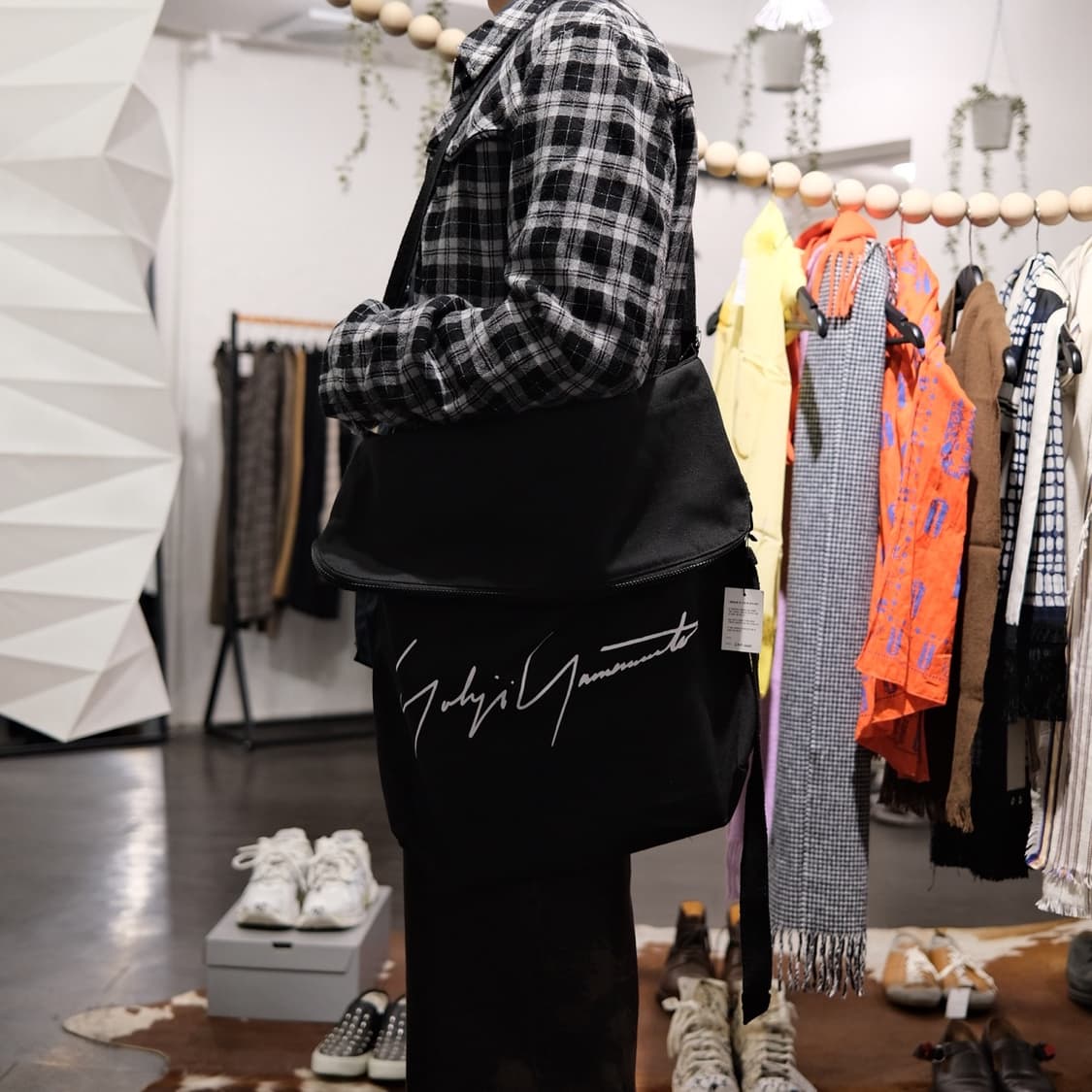 요지야마모토 로고 오버사이즈 백 상품이미지3