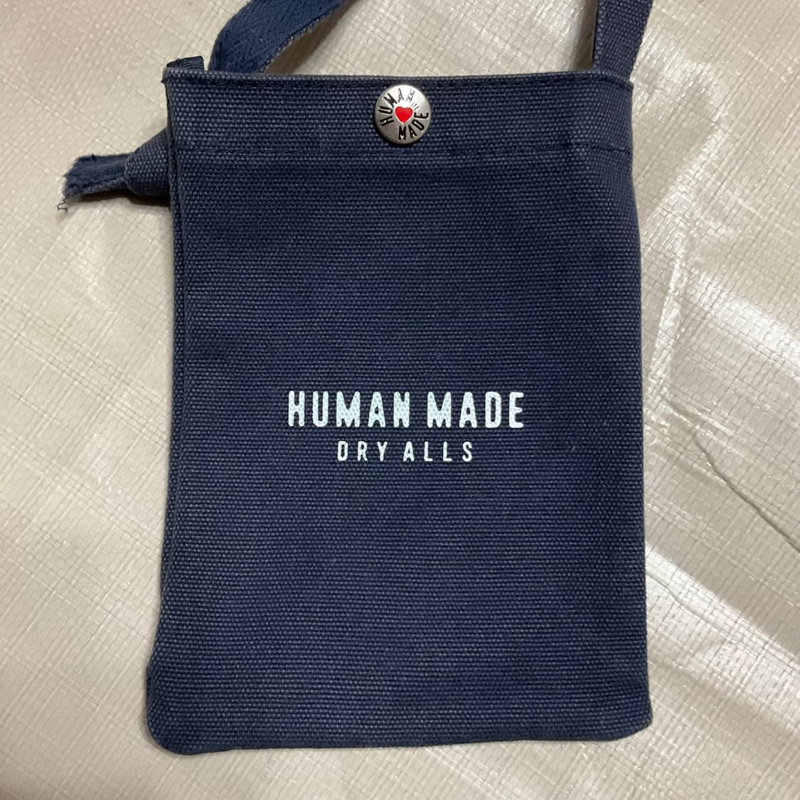 휴먼메이드 미니 숄더백 네이비 상품이미지4