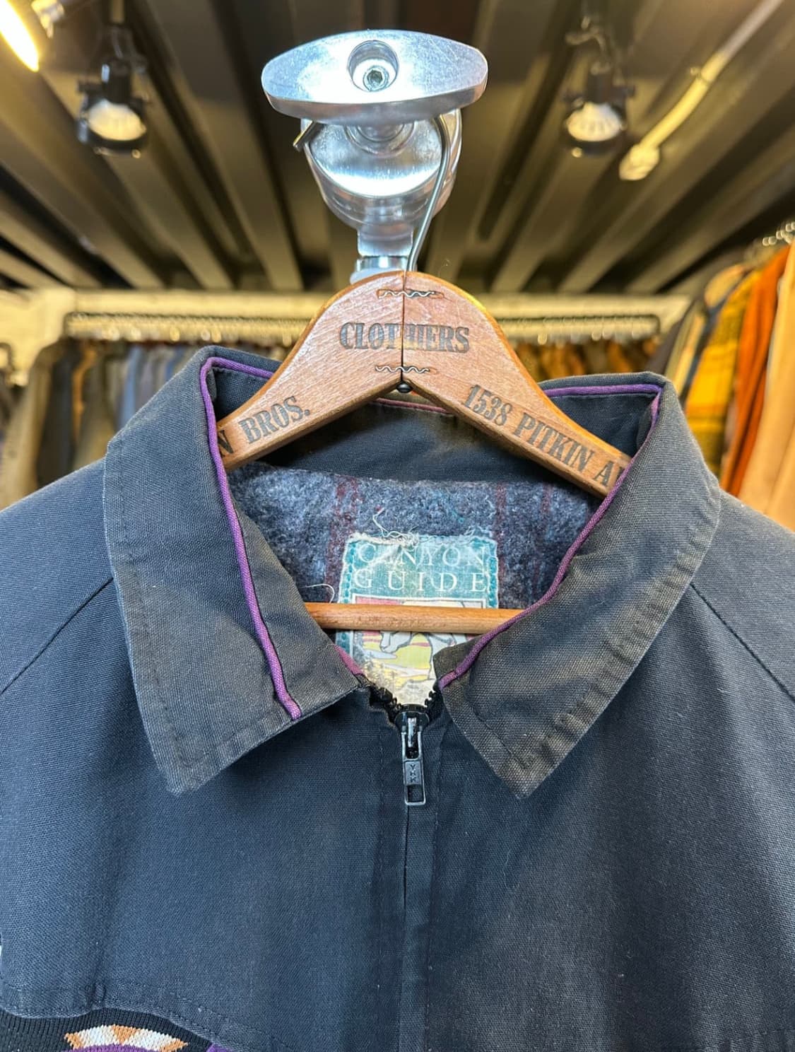 American vintage 90s 웨스턴 아즈텍 컨버스 울 봄버 상품이미지3