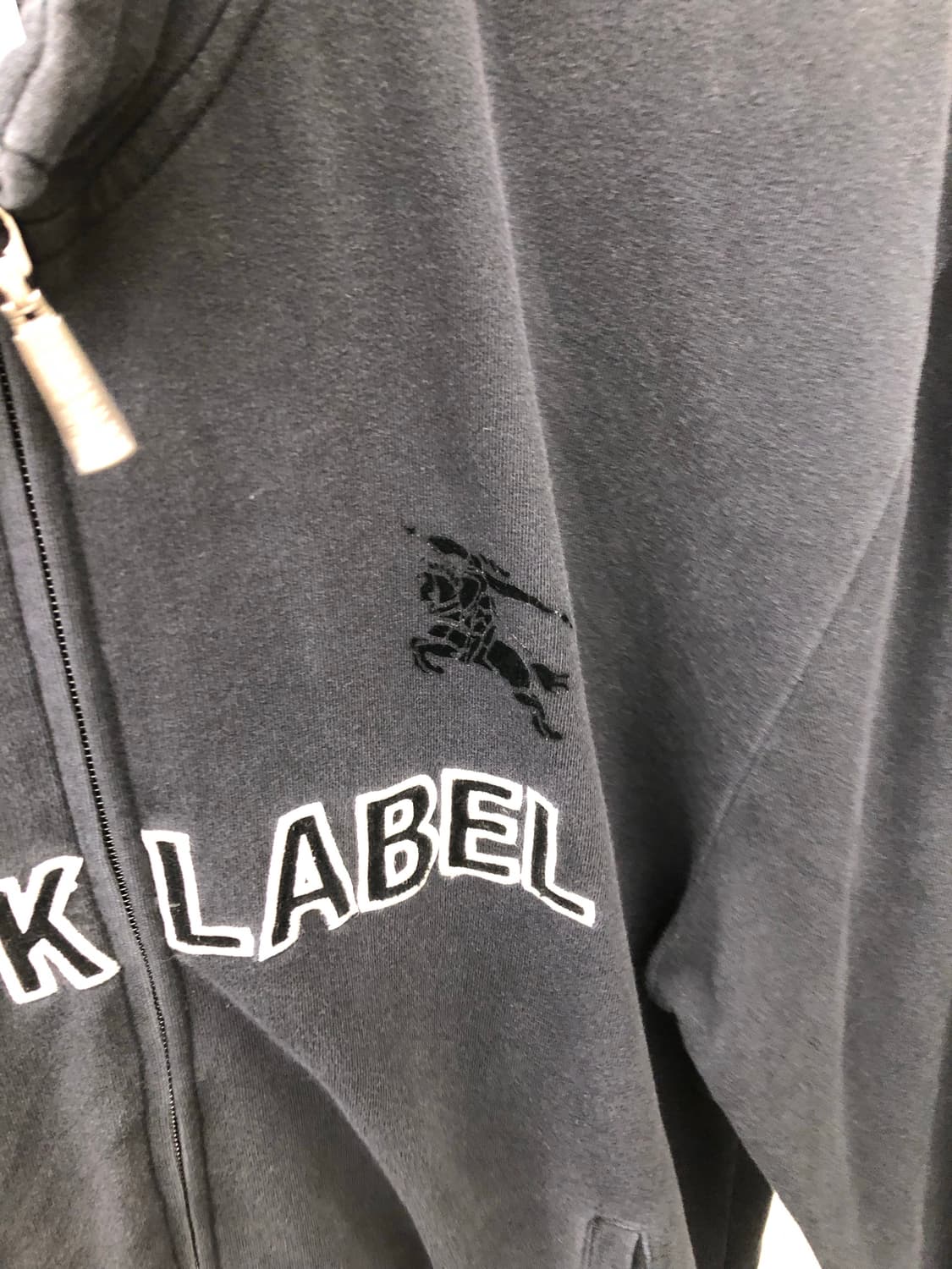 버버리 블랙 라벨 집업 상품이미지5