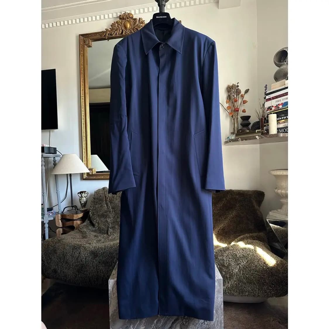 ss21 발렌시아가 플루이드 카코트 상품이미지3