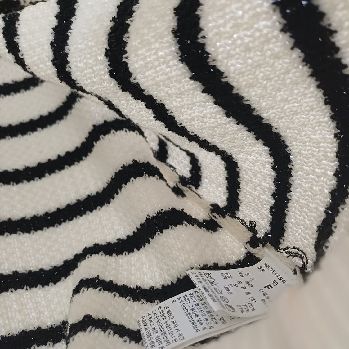 한섬 FOURM 폼 STUDIO 라운드 반팔 니트 훌륭 여성 사랑봉봉 상품이미지7