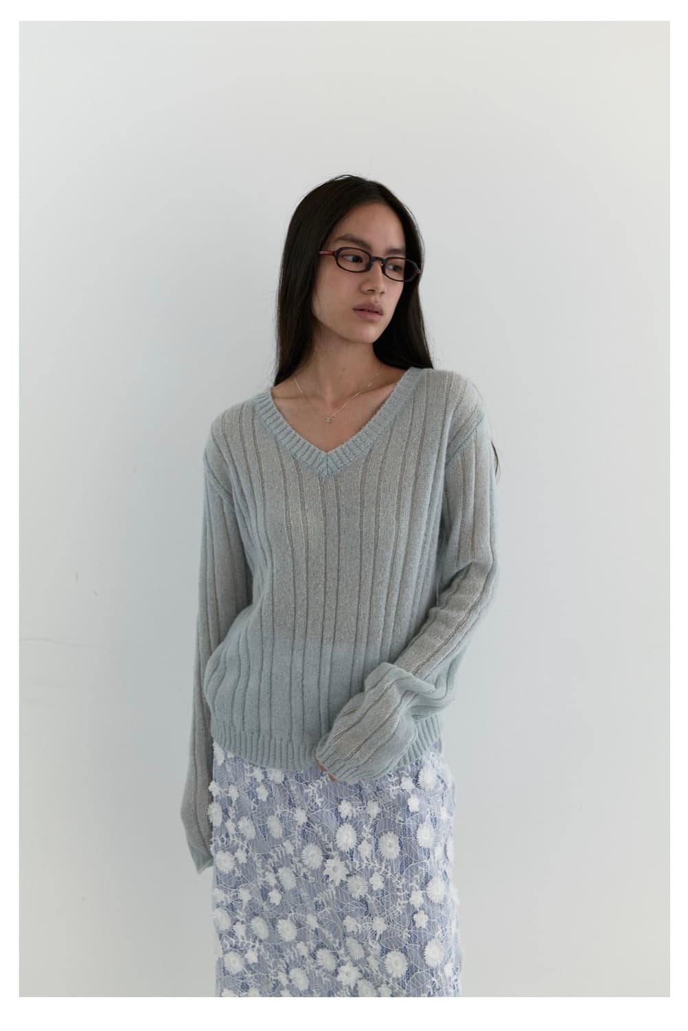 마조네 시어 브이넥 니트 상품이미지1