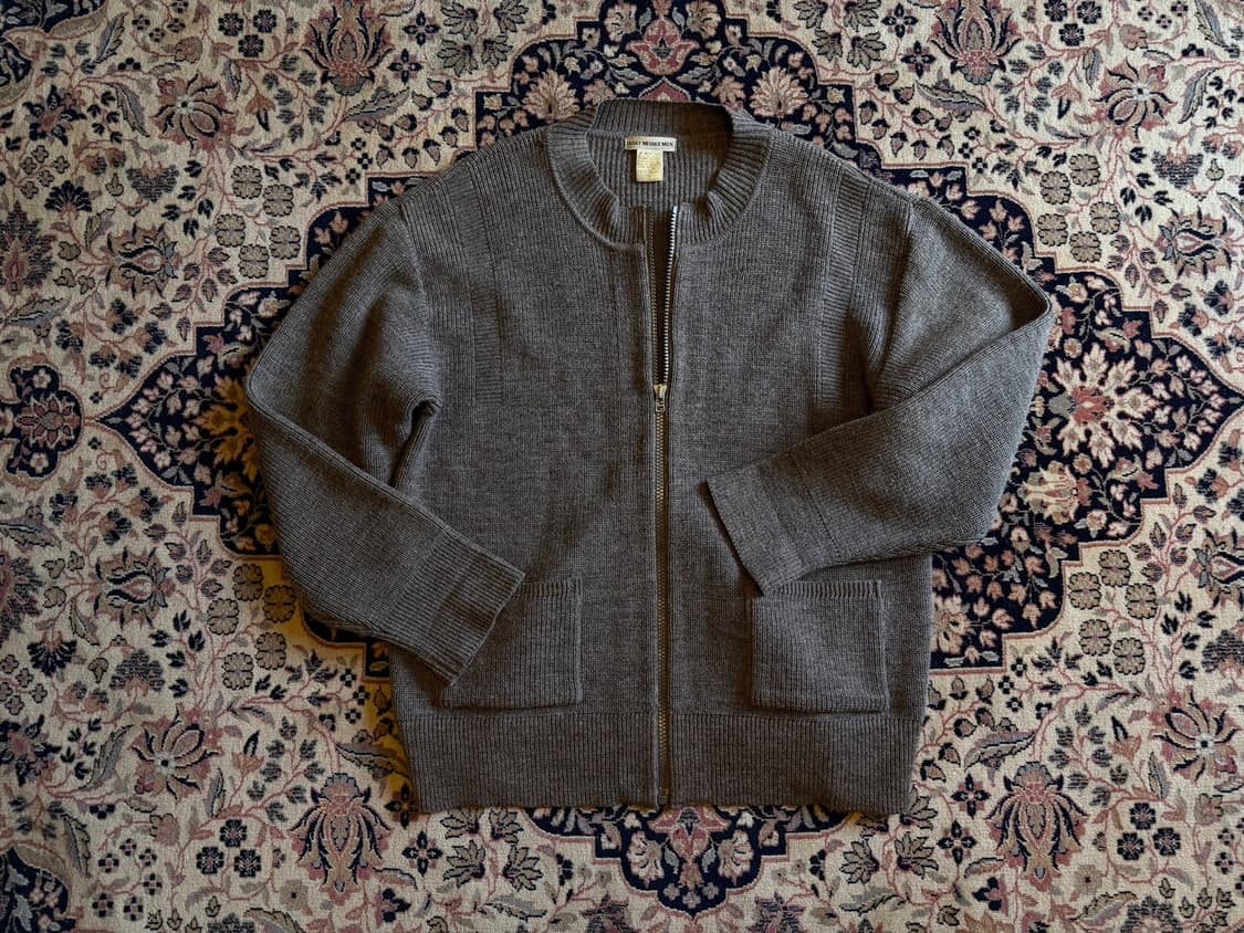 이세이미야케 니트짚업 남성100-105 상품이미지4