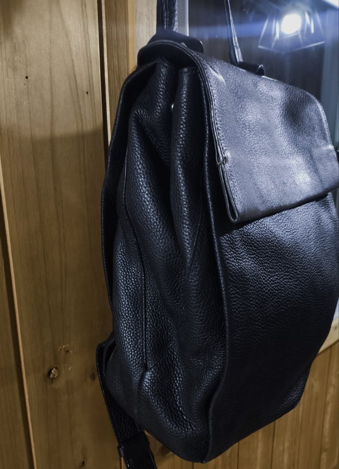 구호 투톤 레더 백팩 상품이미지3