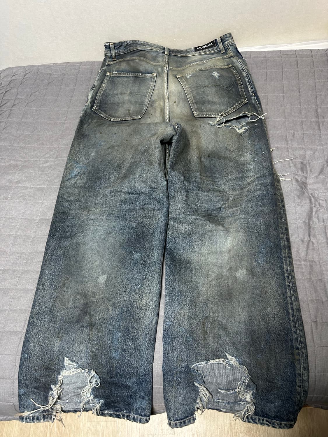 [S] 발렌시아가 썸머 디스트로이드 배기 데님 팬츠 상품이미지2