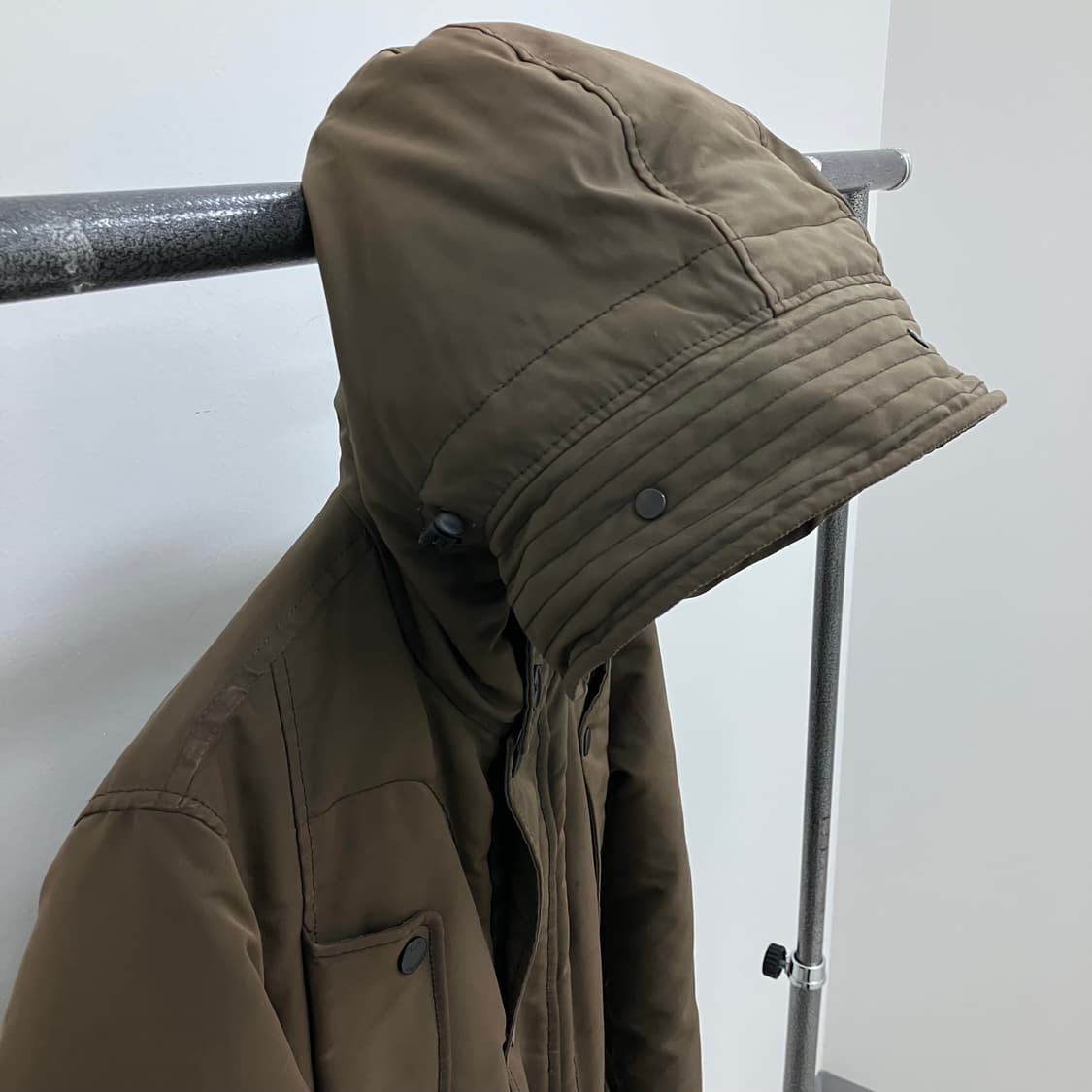 시피컴퍼니 카키 노르지 덕다운 패딩 95 상품이미지5