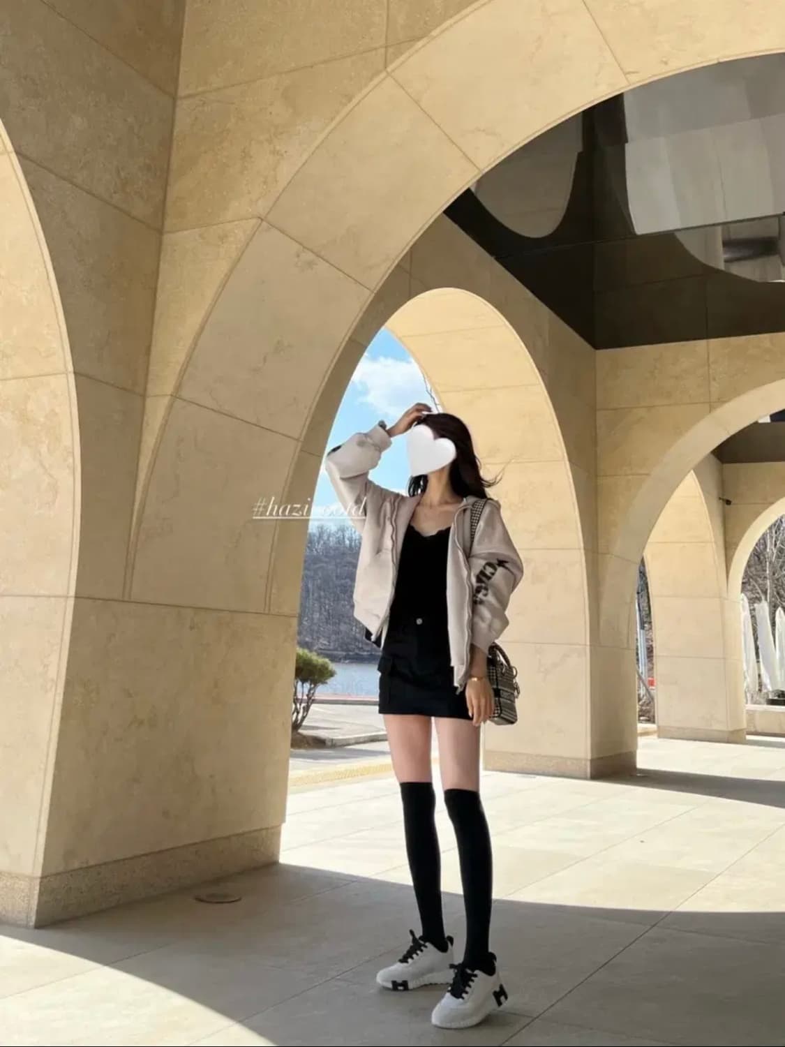 (유일매물) 발렌시아가 후드집업 s 상품이미지3