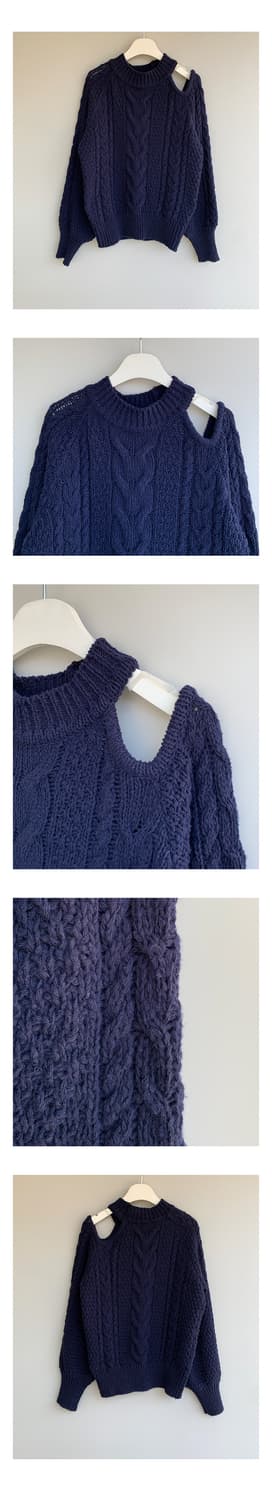 마크들리 숄더 홀 니트 아이보리  상품이미지3