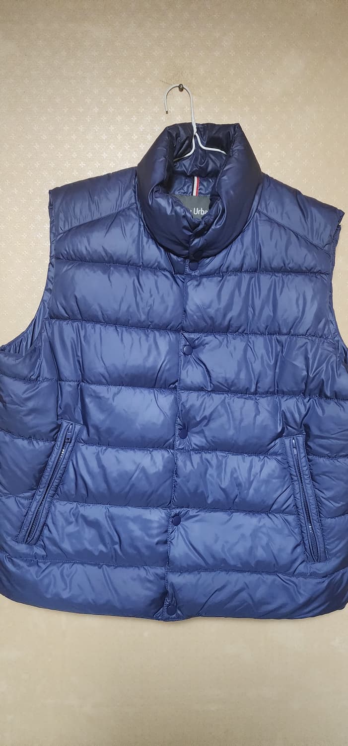 슬로우 어반 남성 패딩조끼 새급110 새거급상태 최상 상품이미지1