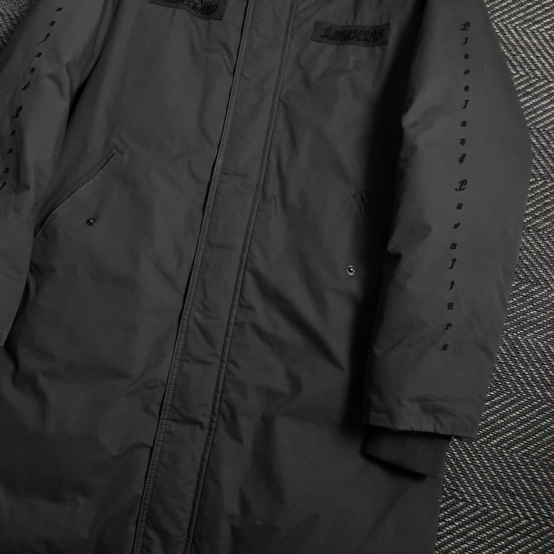 NBA 디테일 로고 그레이 라쿤 퍼 롱 야상 점퍼 y 4040 상품이미지4