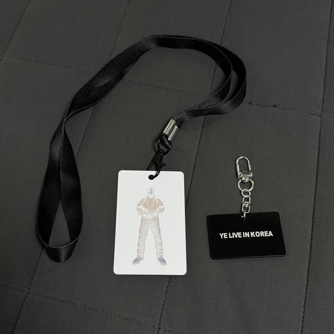 칸예웨스트 콘서트 VIP 전용 MD 목걸이 + 키링 새상품 상품이미지1