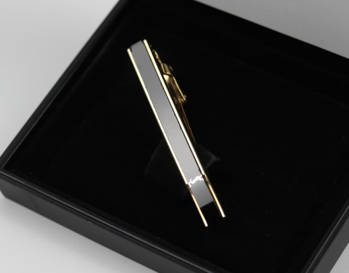 입생로랑 B+등급 5cm 남자 명품 넥타이핀 빈티지 상품이미지1