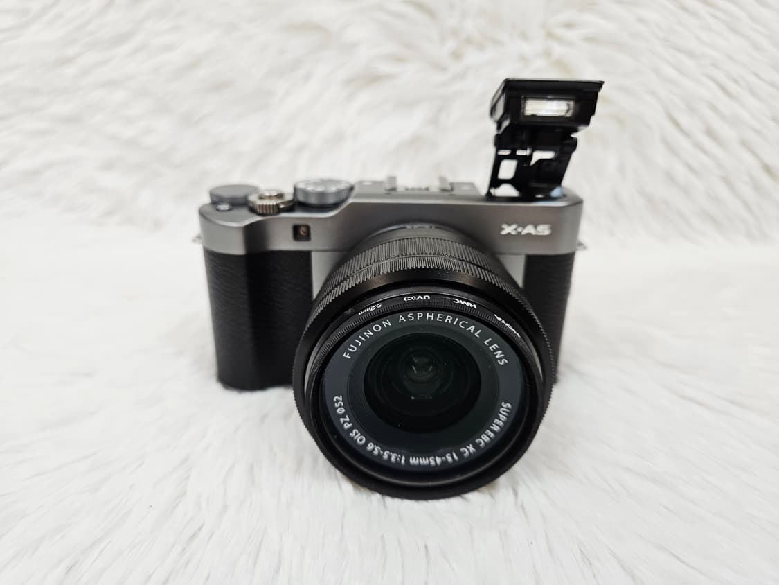 [민트급] 후지필름 X-A5 미러리스, 디카, 디지털 카메라, 티타늄컬러 상품이미지1