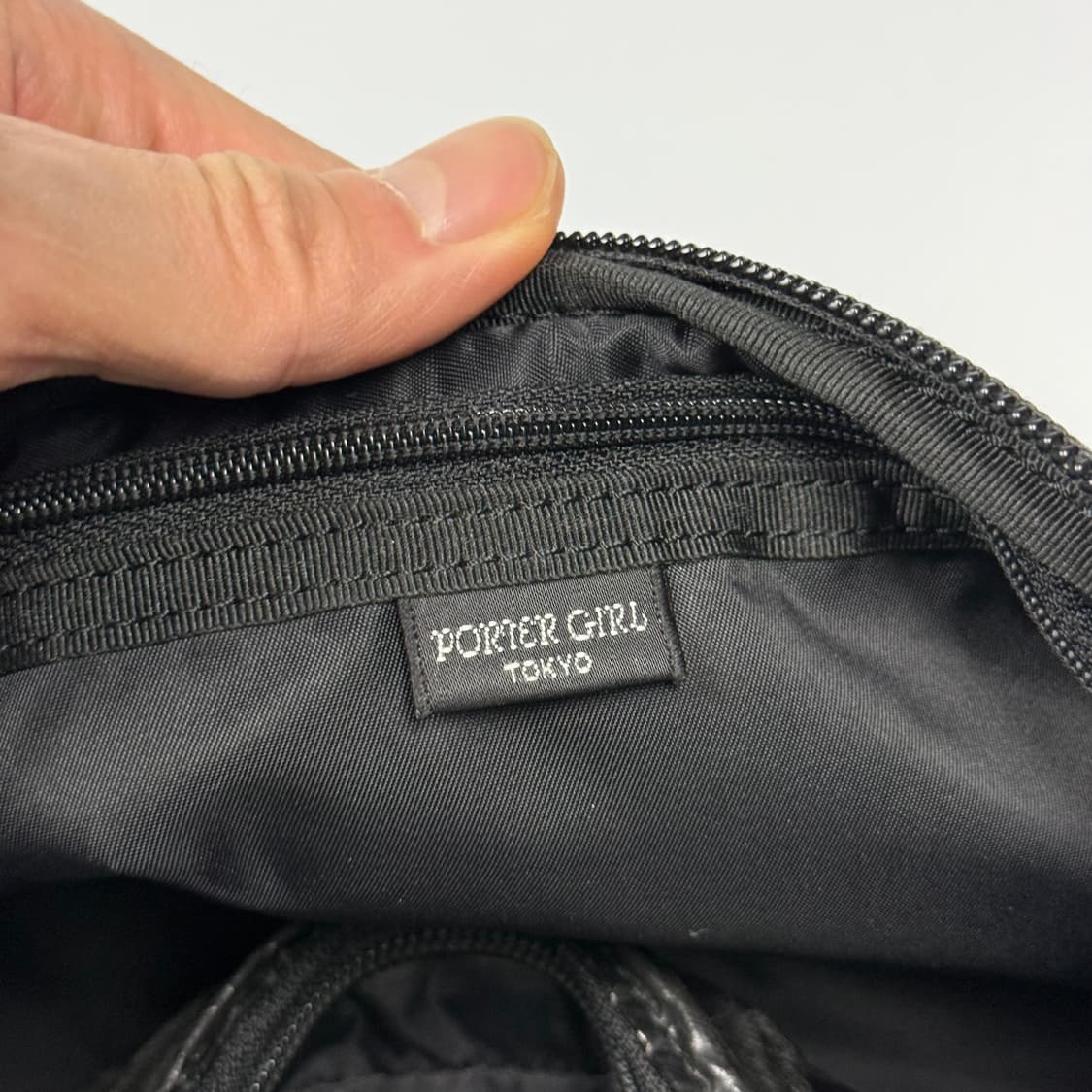 요시다포터 걸 도트 에나멜 숄더백 상품이미지8