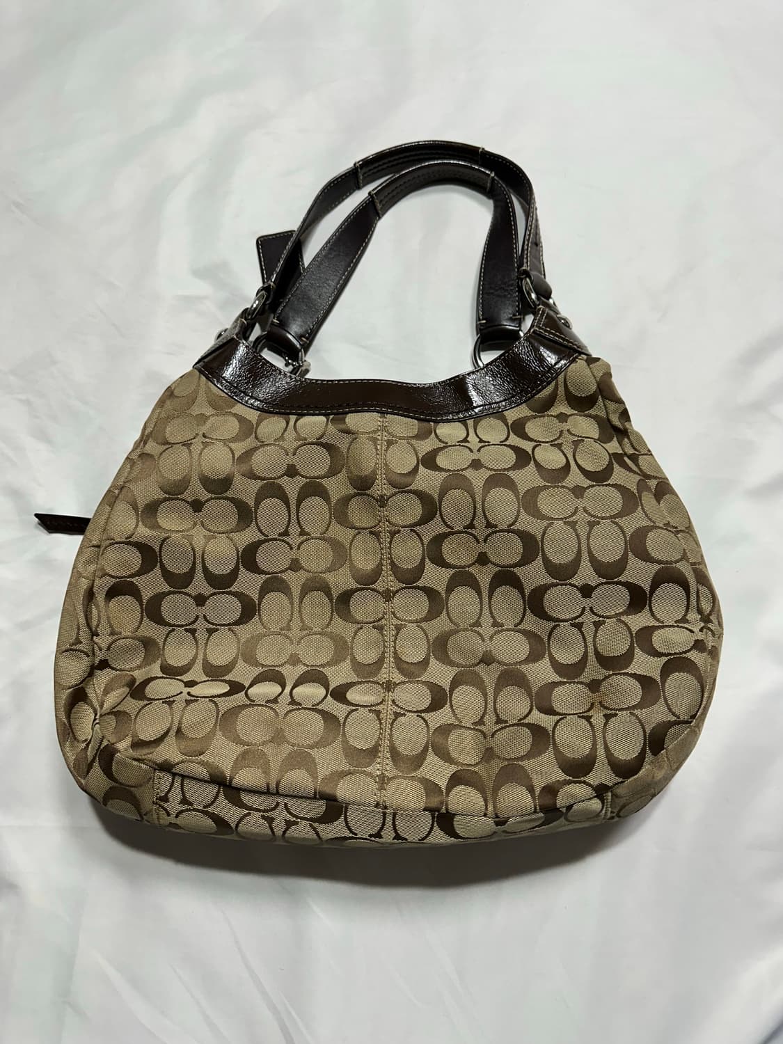 코치 시그니처 숄더백 상품이미지5