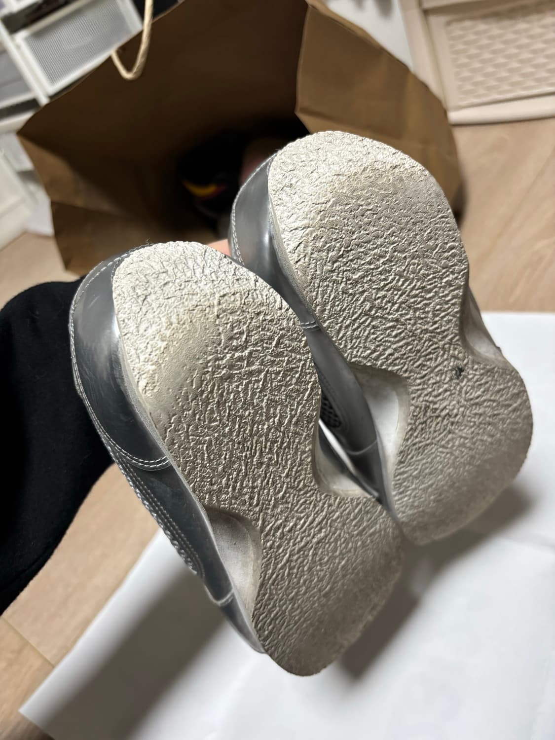 야세 스니커즈(실버) 상품이미지3