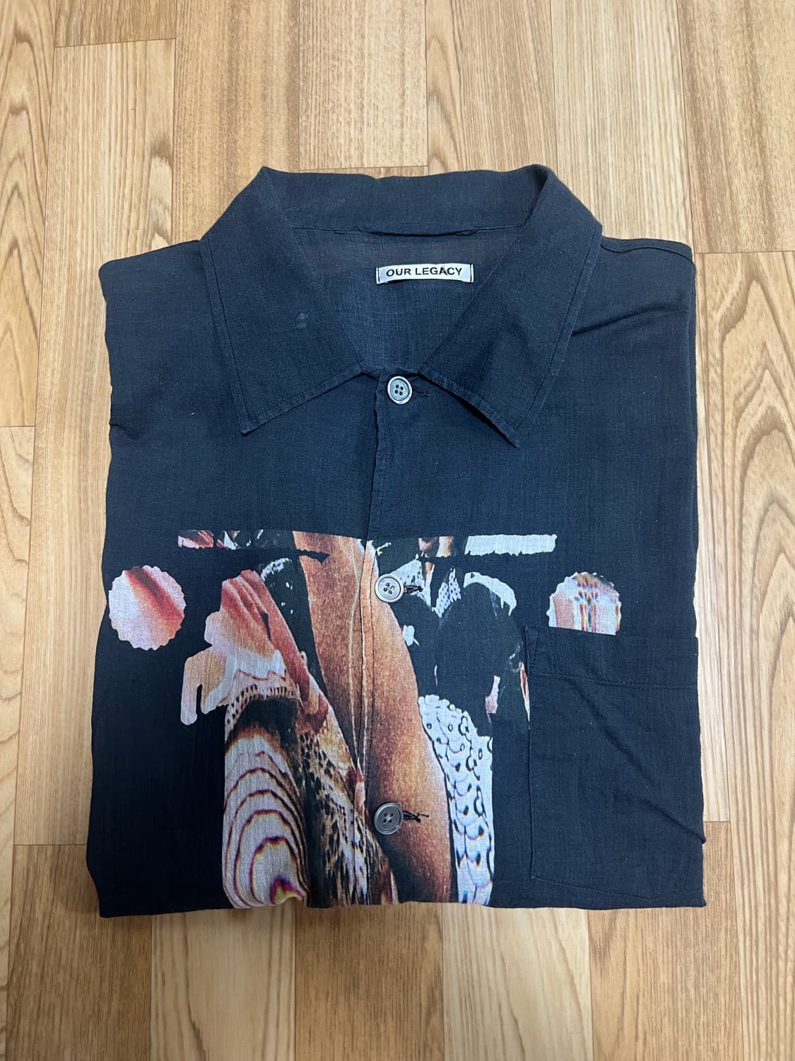 아워레가시 피스 포스터 박스 반팔셔츠 50 상품이미지1