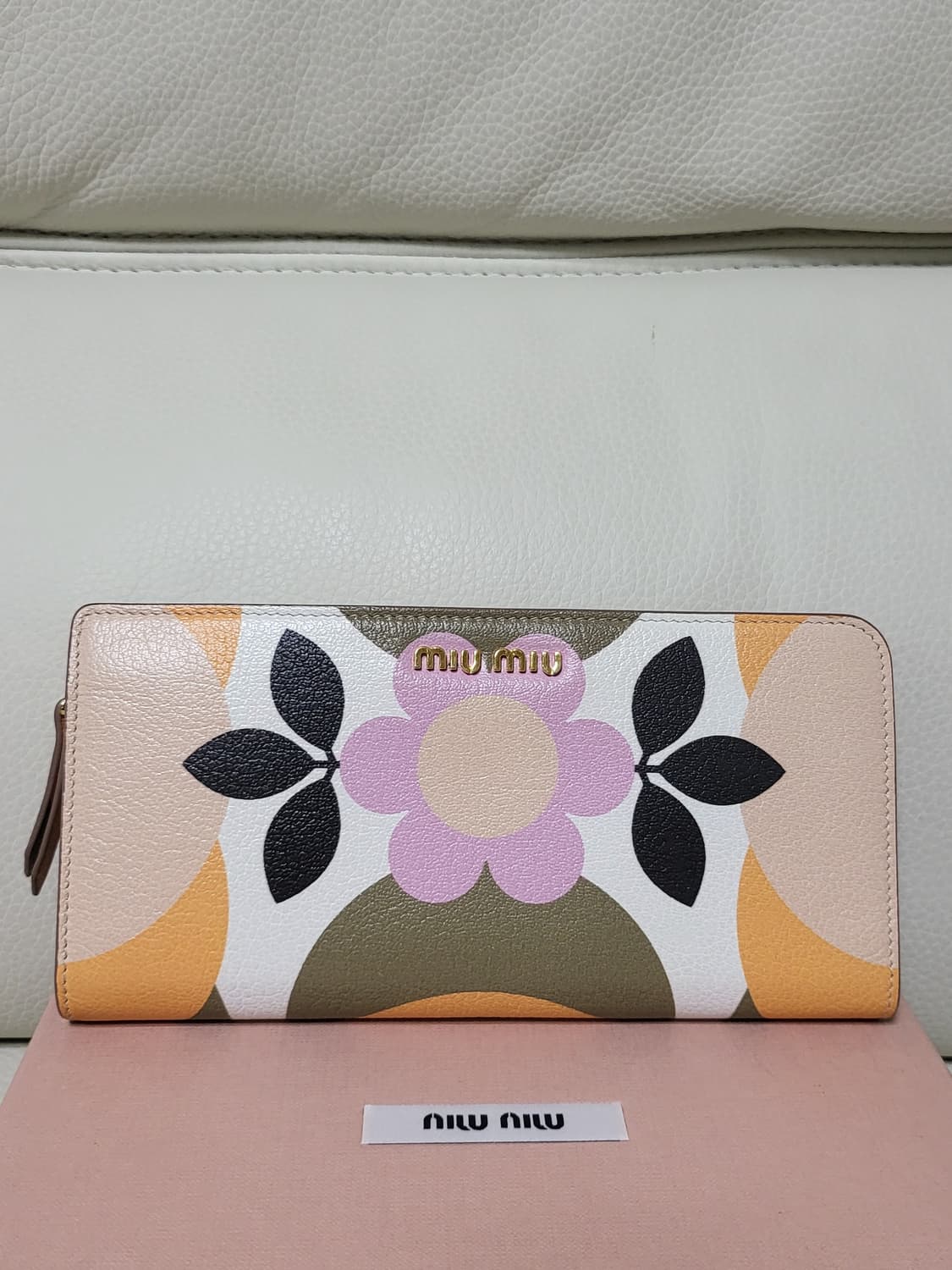 미우미우 장지갑  상품이미지2