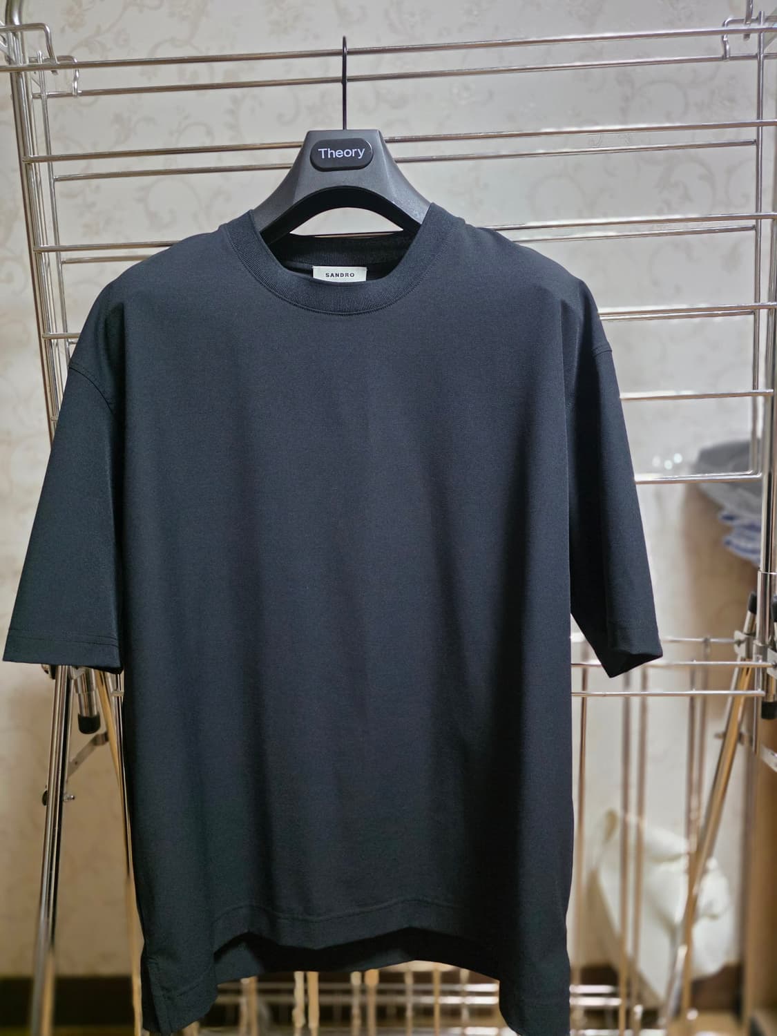 산드로 블랙 반팔 티셔츠 상품이미지1