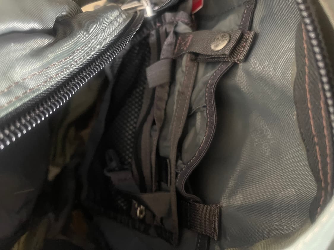 노스페이스 정품 미니샷 가방 12L 상품이미지5