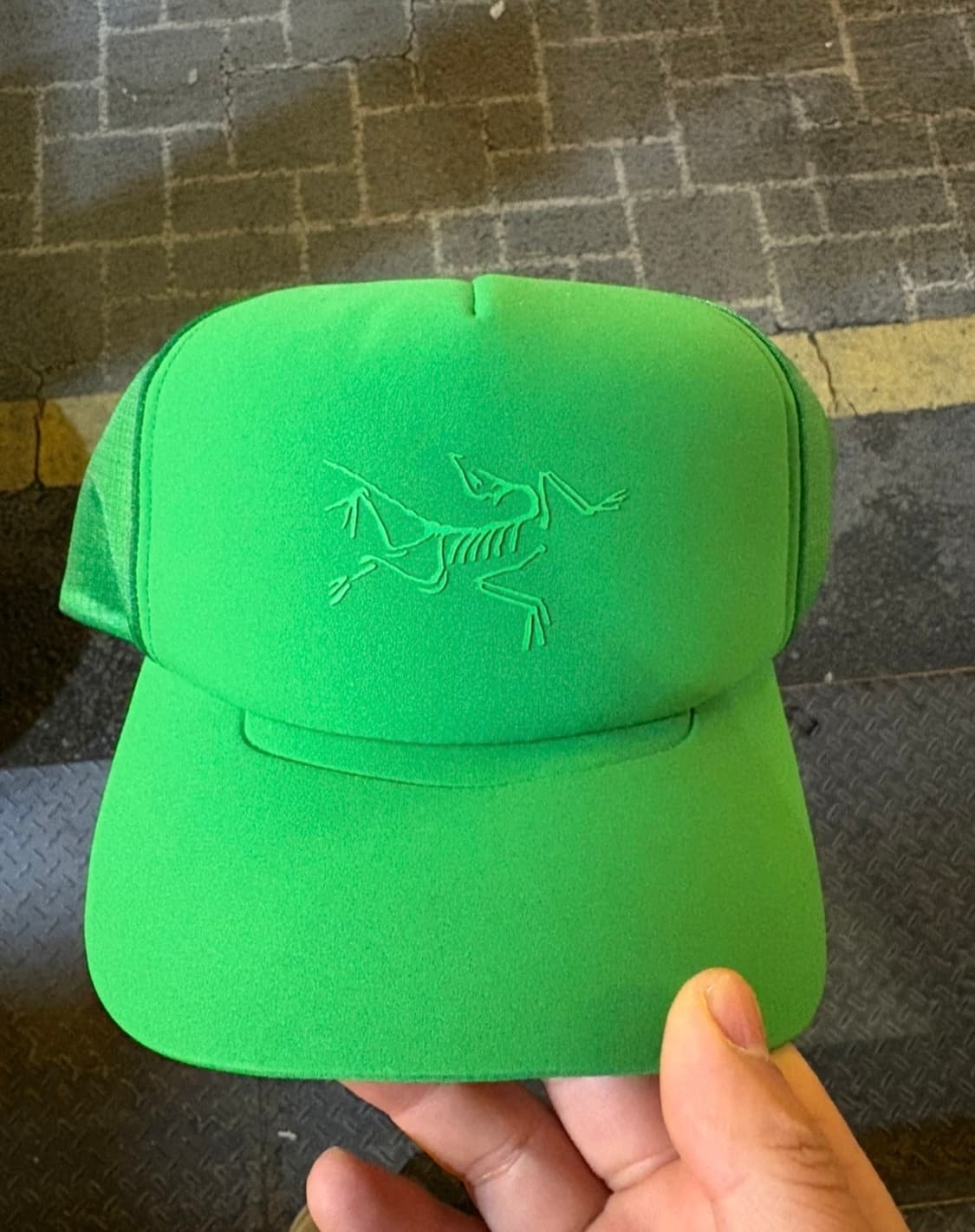 아크테릭스 버드 커브드 브림 트러커 햇 정글 상품이미지1