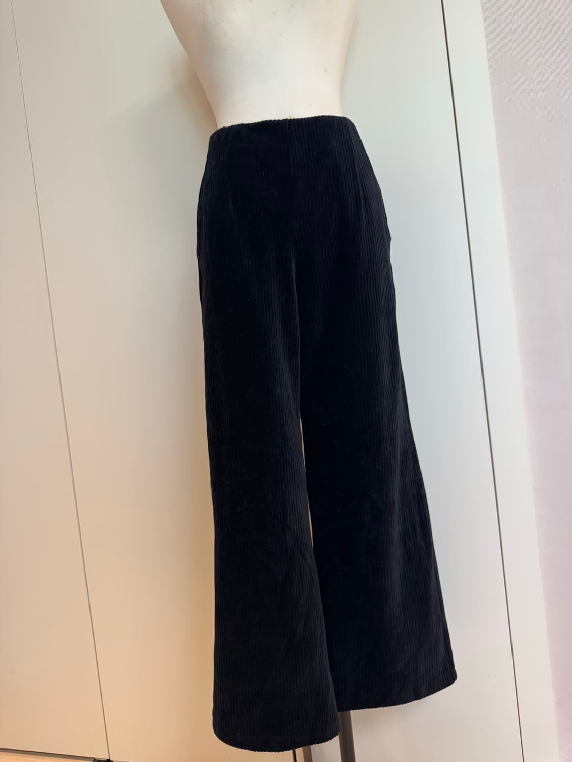 무료배송) 새옷- 라삐아프 코듀로이 세미와이드 바지 상품이미지2