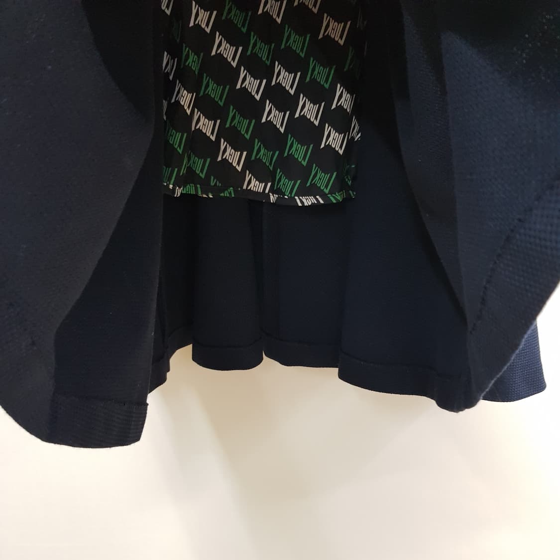 럭키슈에뜨 2022 플레어 A라인 볼륨 스커트 S사이즈 상품이미지3