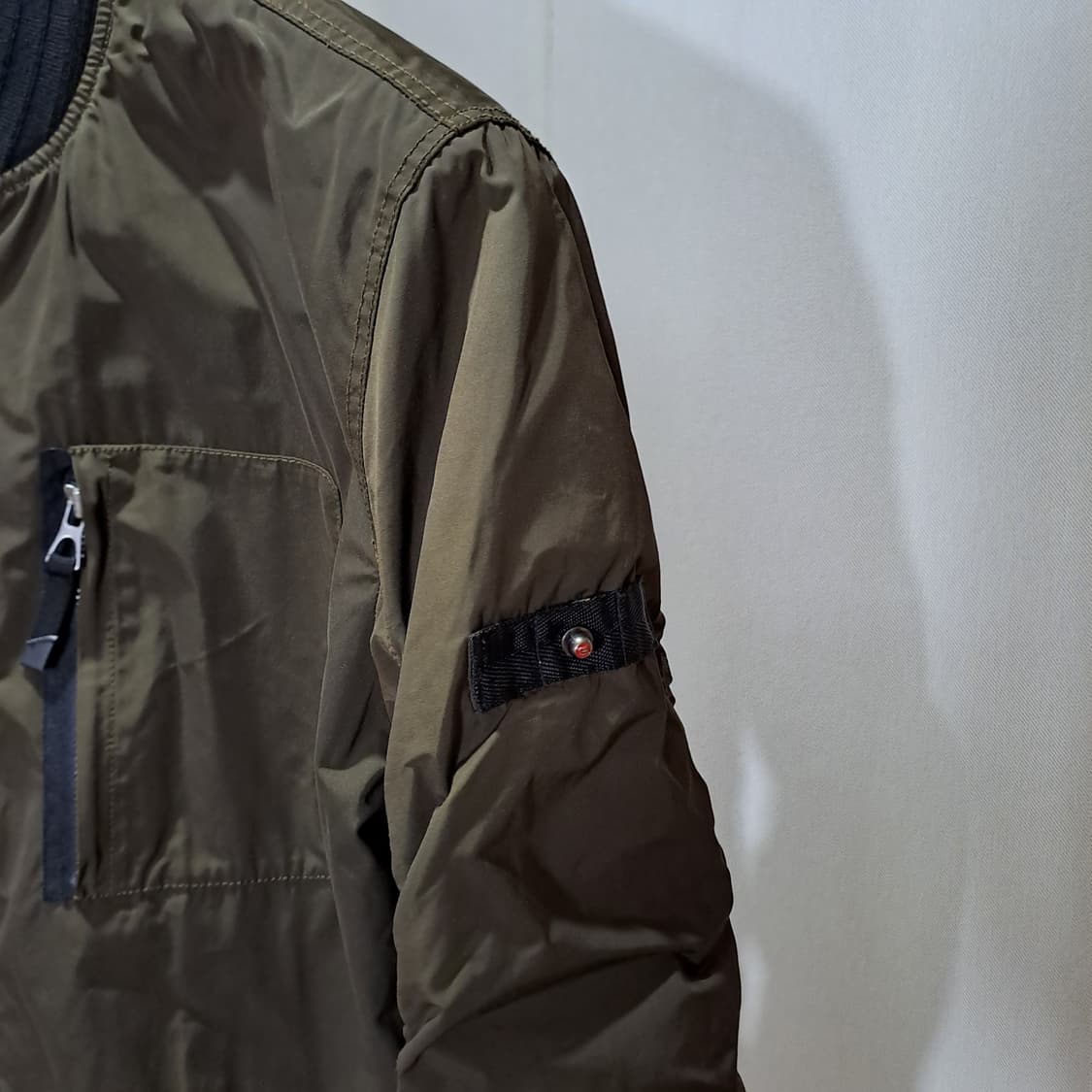 (택포) 코오롱시리즈 누빔안감 슬리브 셔링 자켓 B82 상품이미지4