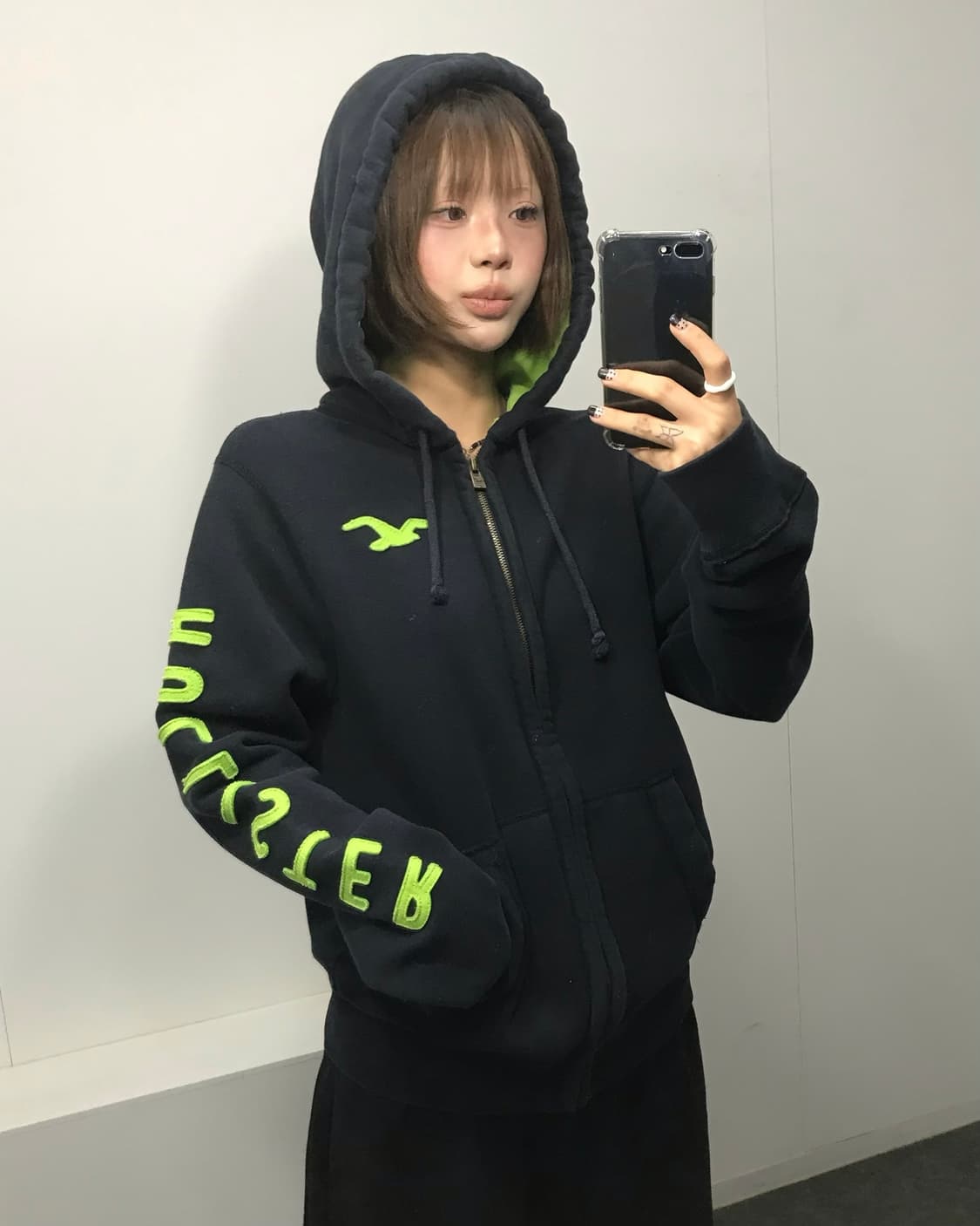 홀리스터 네온 라인 포인트 후드집업 상품이미지2