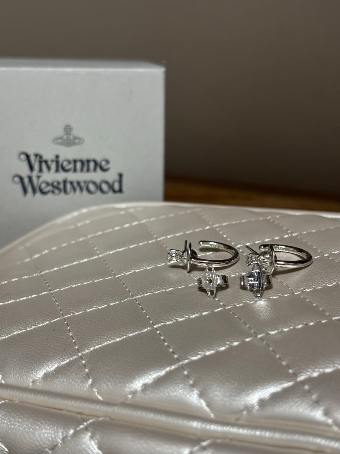 비비안웨스트우드 베라 귀걸이 상품이미지1