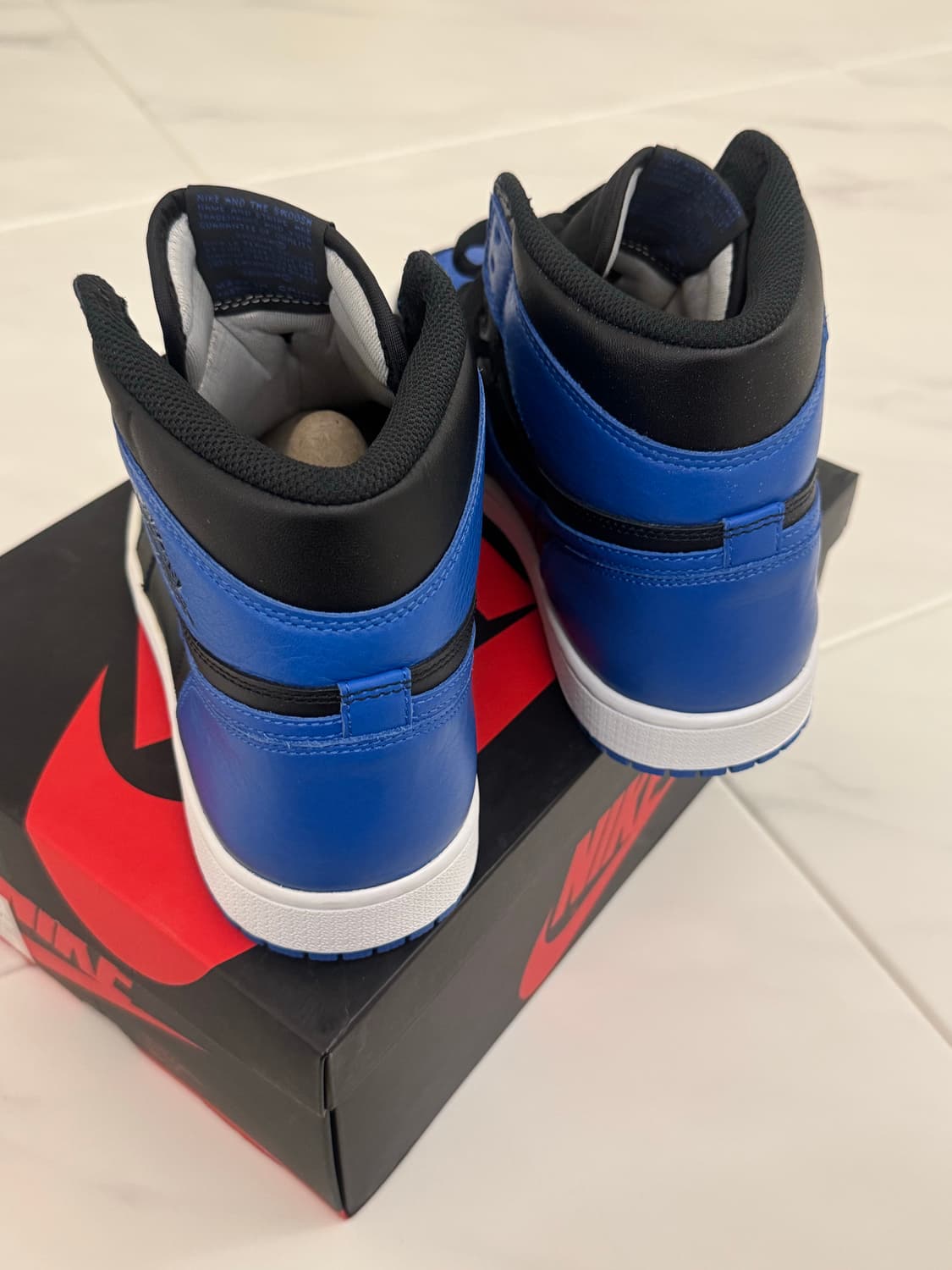 나이키 에어 조던 1 레트로 하이 OG 로얄 블루 상품이미지3