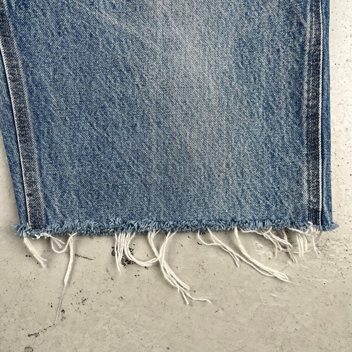 칼하트 엑스트라 컷오프 카펜터 데님 쇼츠 상품이미지6