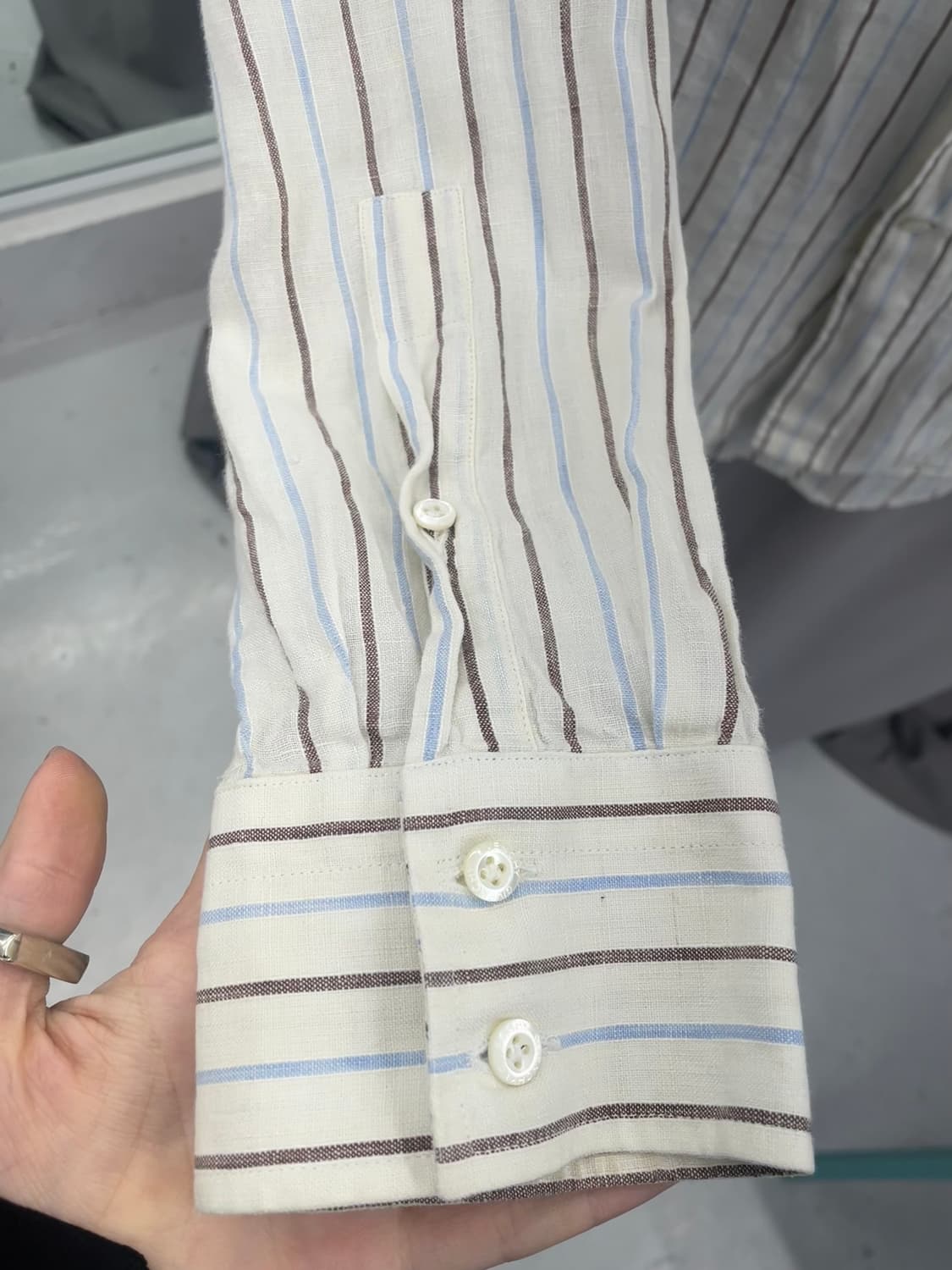 지방시 스트라이프 셔츠  상품이미지3