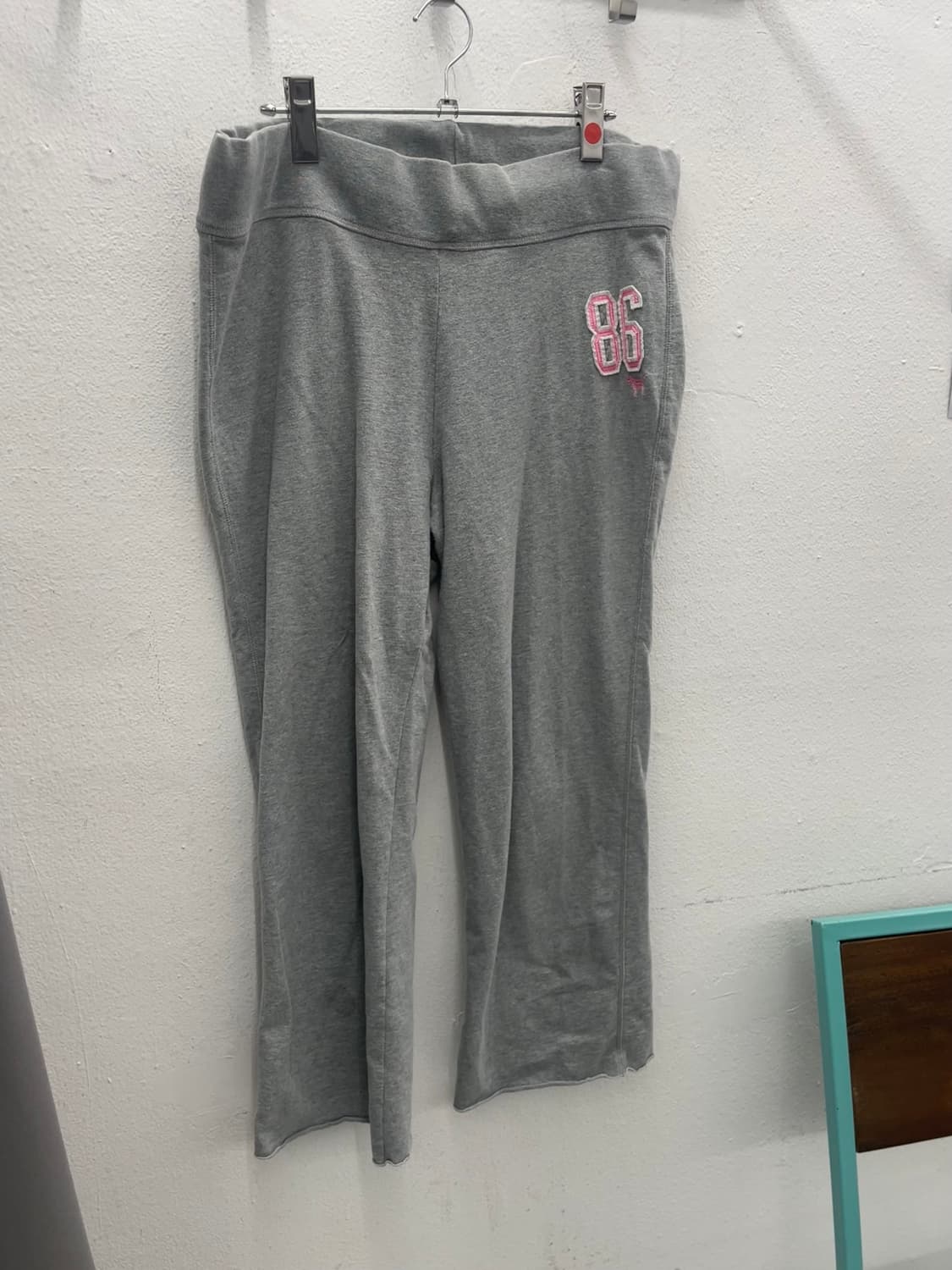 빅토리아시크릿 트레이닝팬츠  상품이미지2