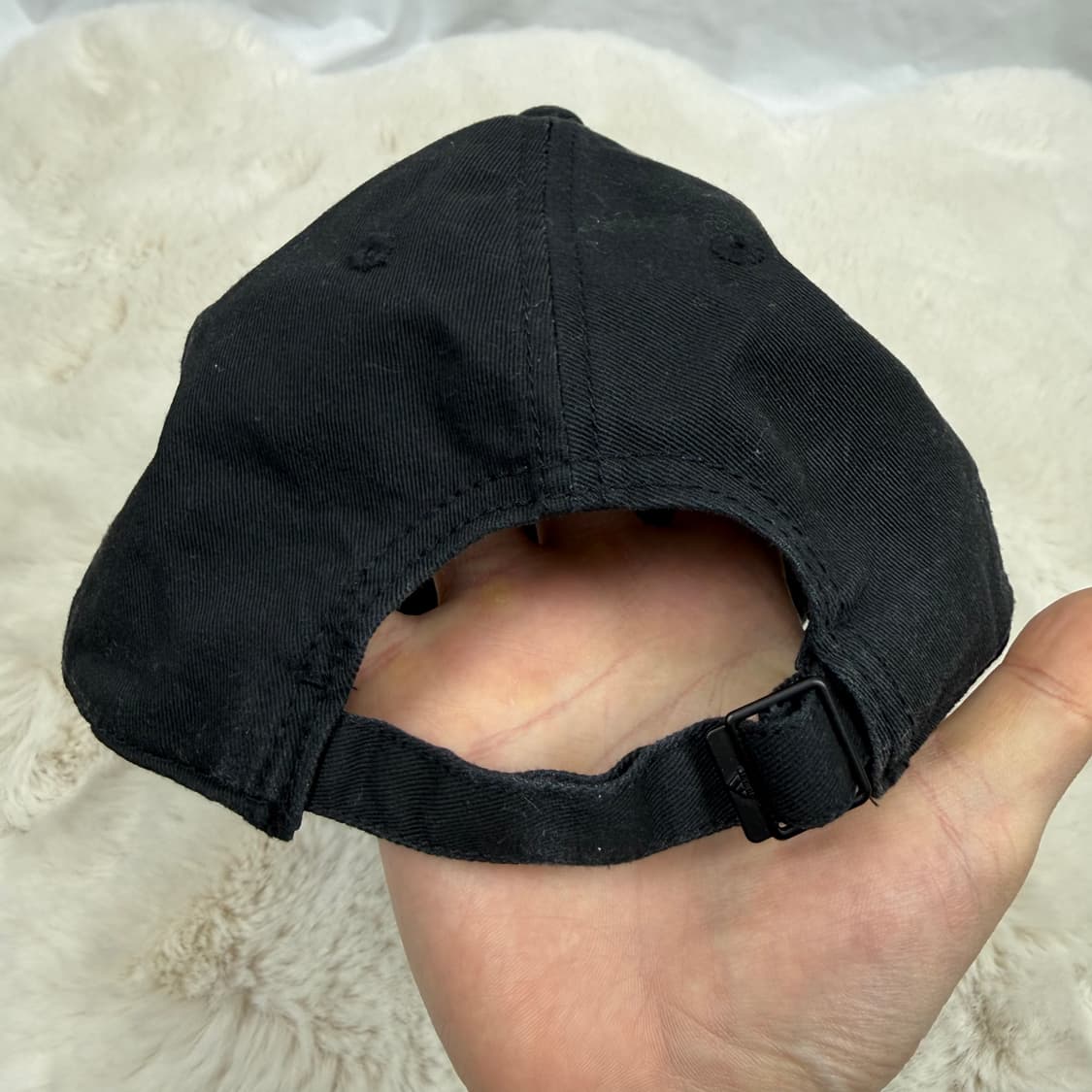 OS) 아디다스 삼각 자수로고 볼캡 블랙 상품이미지3