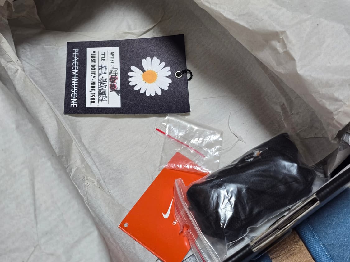 [240] 나이키 피스마이너스원 에어포스 1.0 상품이미지8