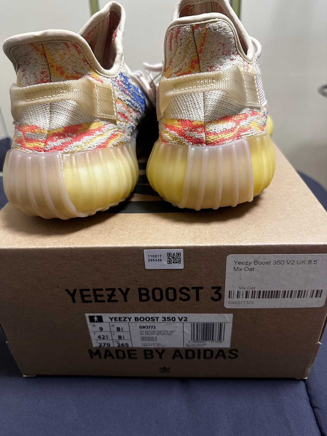 Yeezy boost 350 V2 mix oat 상품이미지3