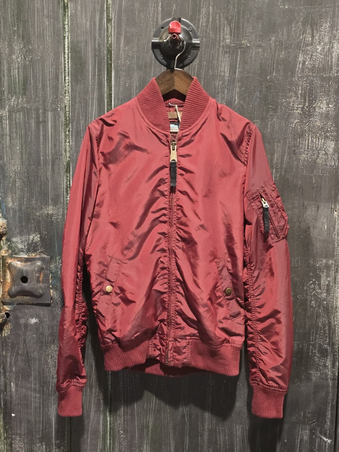 Alpha Industries MA-1 Flight Jacket 상품이미지1
