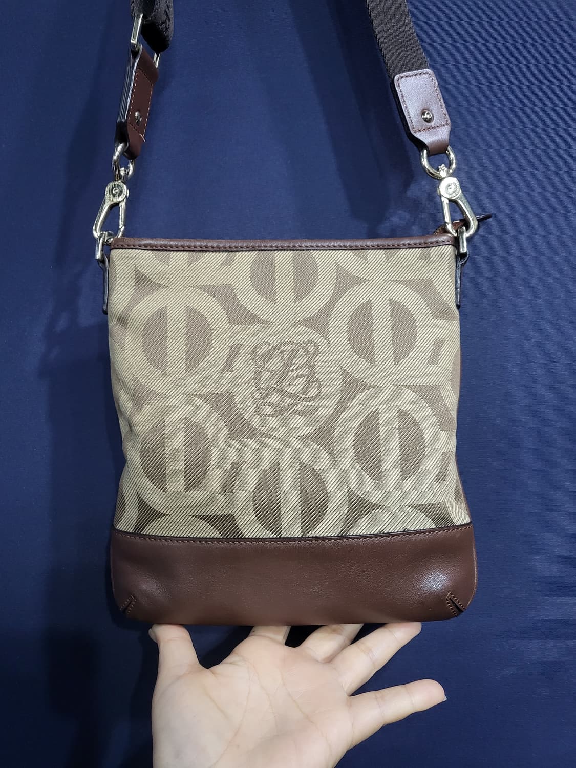 루이까또즈 크로스백(남녀공용) 상품이미지3