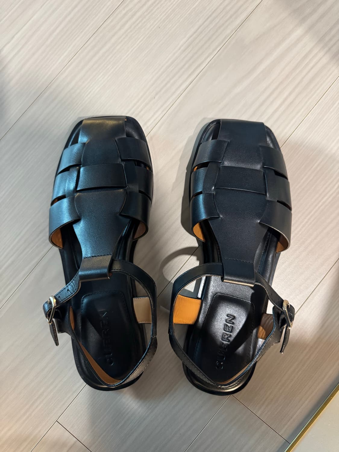 쿠에른 eze03 블랙 샌들 250 상품이미지2