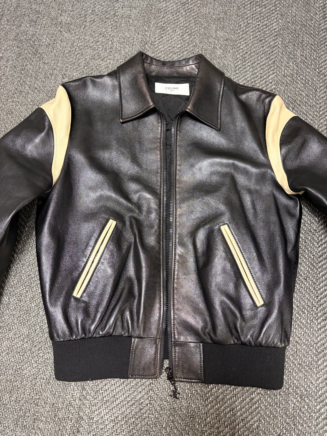 Celine 24FW 테디 레더 자켓 상품이미지7